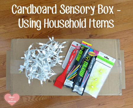 DIY sensory activities for toddlers: Create a sensory cardboard box! Your baby or toddler will love it.